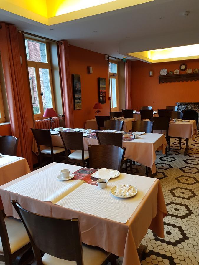 Logis - Chateau De La Motte - Hotel & Restaurant Liessies ภายนอก รูปภาพ